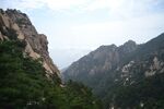 壮丽山景图