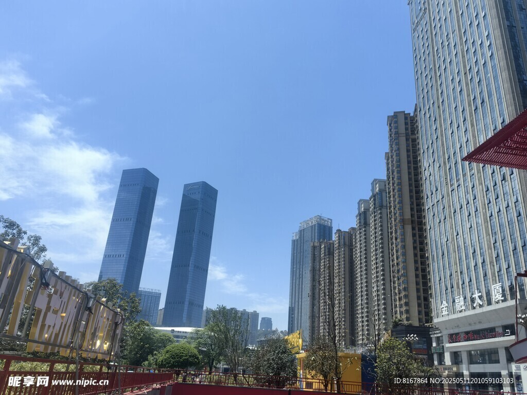 城市高楼景观