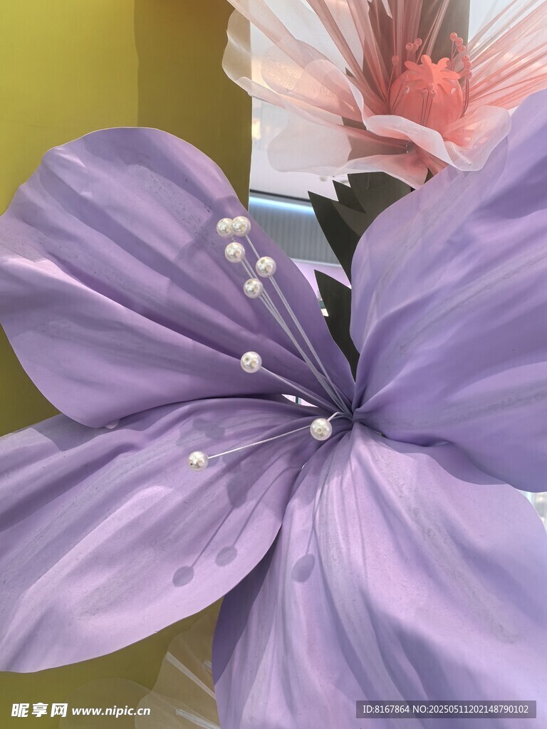 紫色手工花朵特写
