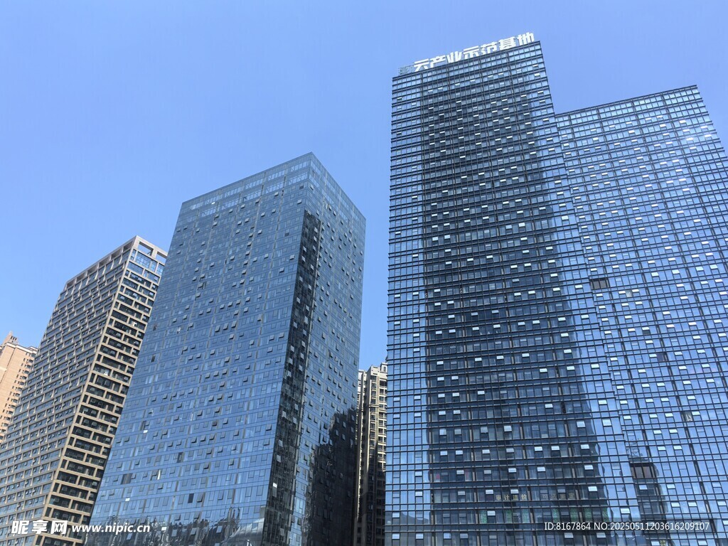 现代都市摩天大楼景观