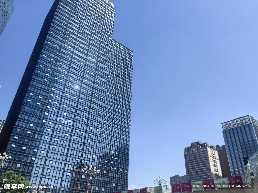 都市摩天大楼景观