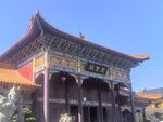 中式古建筑庙宇外观