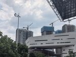 城市在建建筑与周边景观
