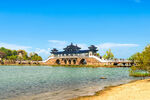 湖畔古建美景