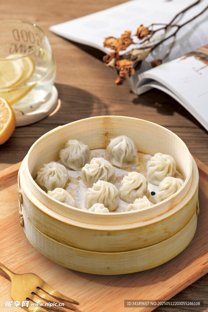 小笼包