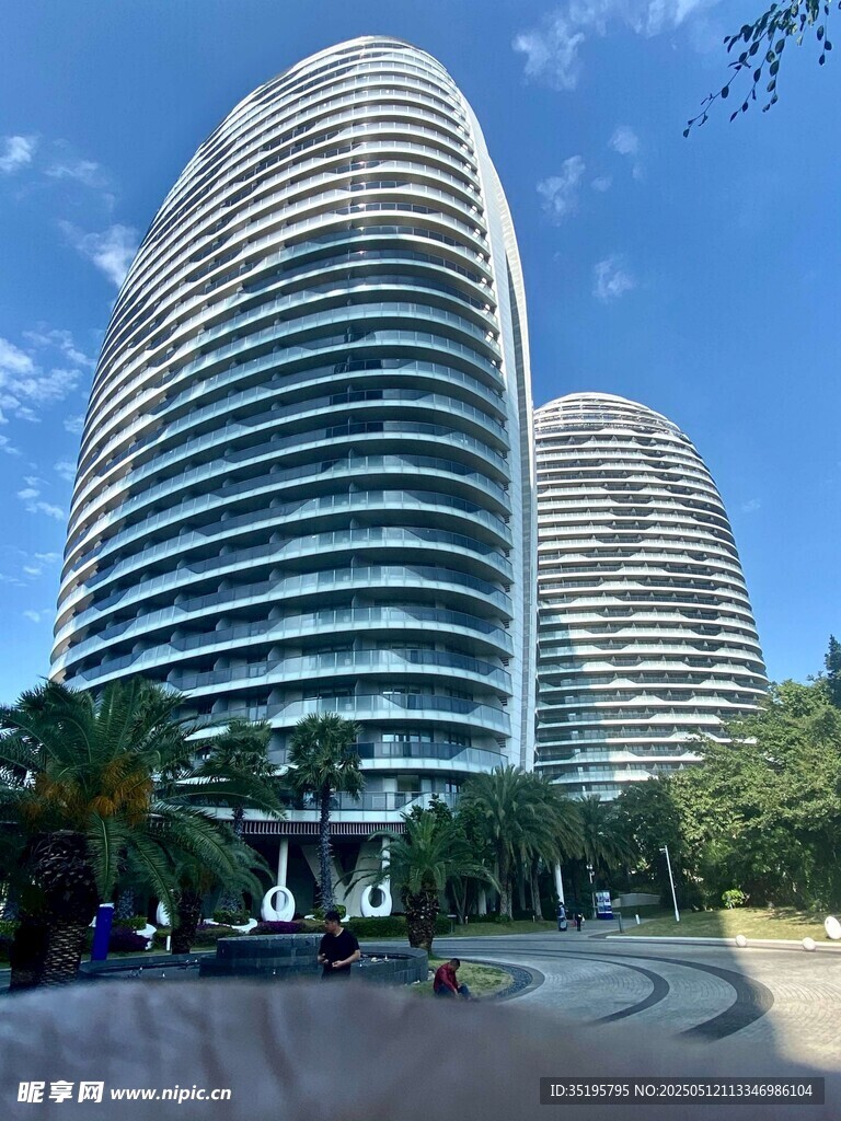 现代风格摩天大楼景观