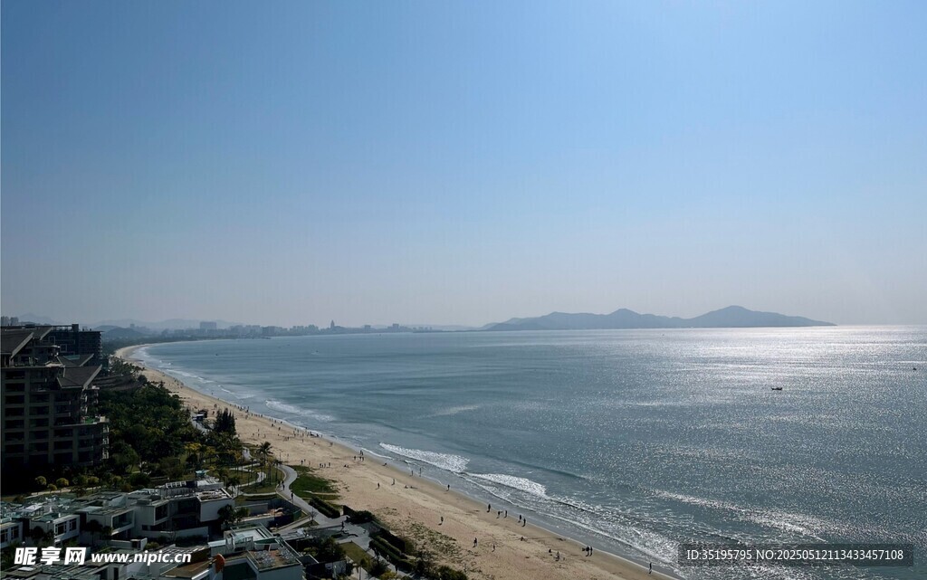 海滨美景远眺