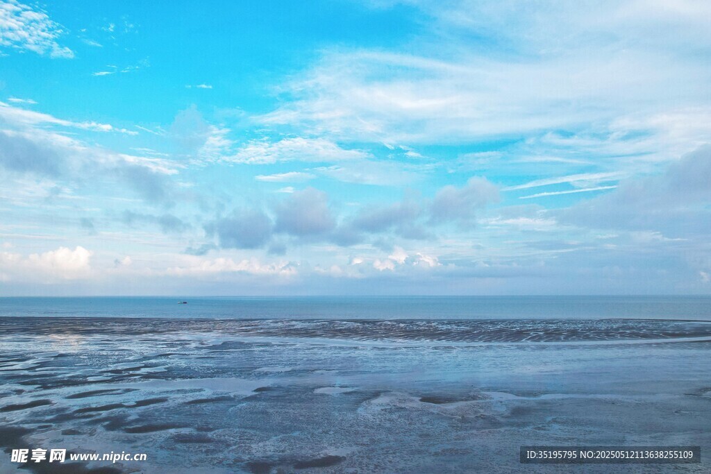 海边天空美景