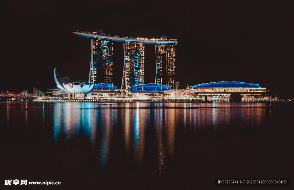 新加坡滨海湾璀璨夜景