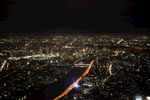 城市璀璨夜景俯瞰图