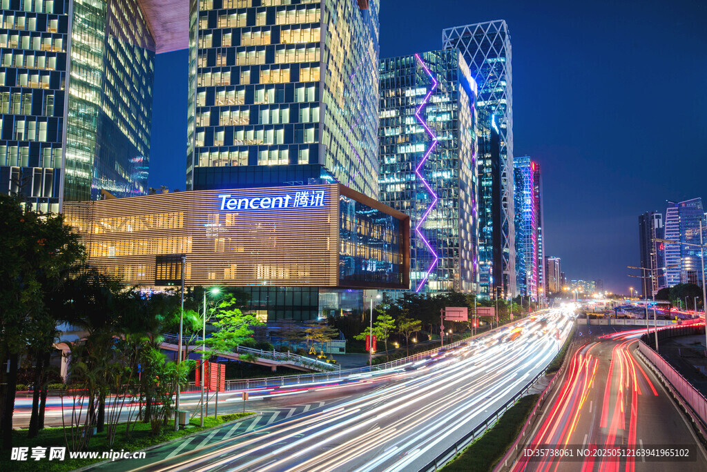 都市夜景车流繁华景象