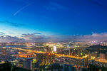 城市璀璨夜景俯瞰图