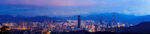城市夜景璀璨天际线