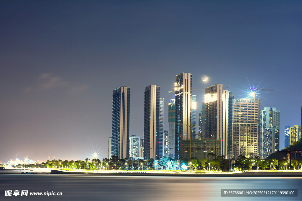 璀璨都市夜景高楼映江景