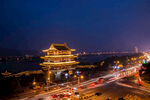 江边古楼夜景璀璨