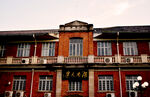复古红砖建筑外观