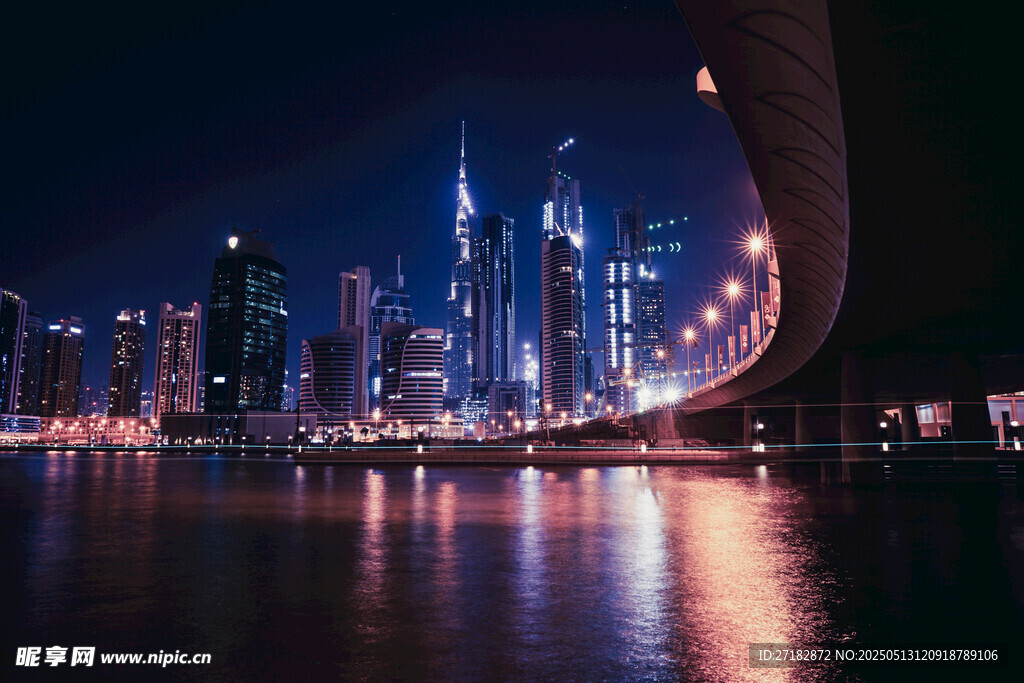 迪拜璀璨夜景城市天际线