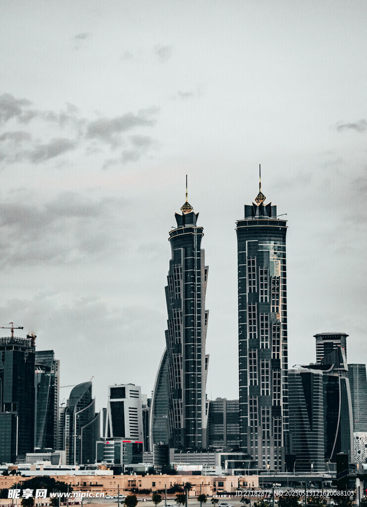 迪拜繁华都市天际线景观