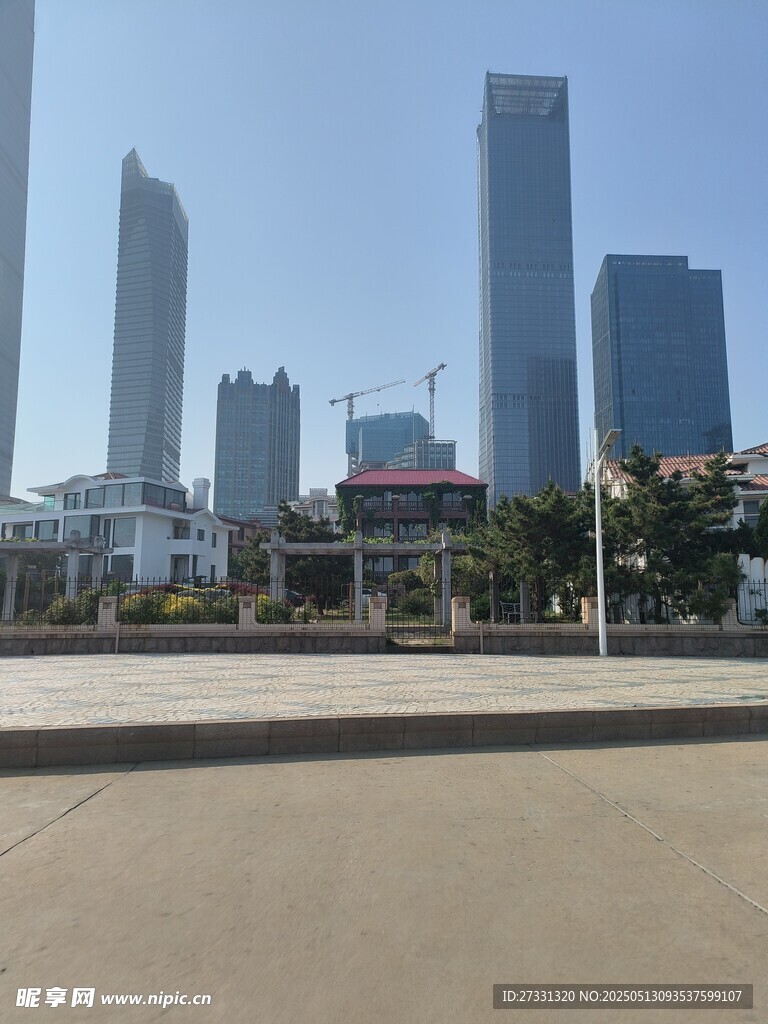 城市高楼景观