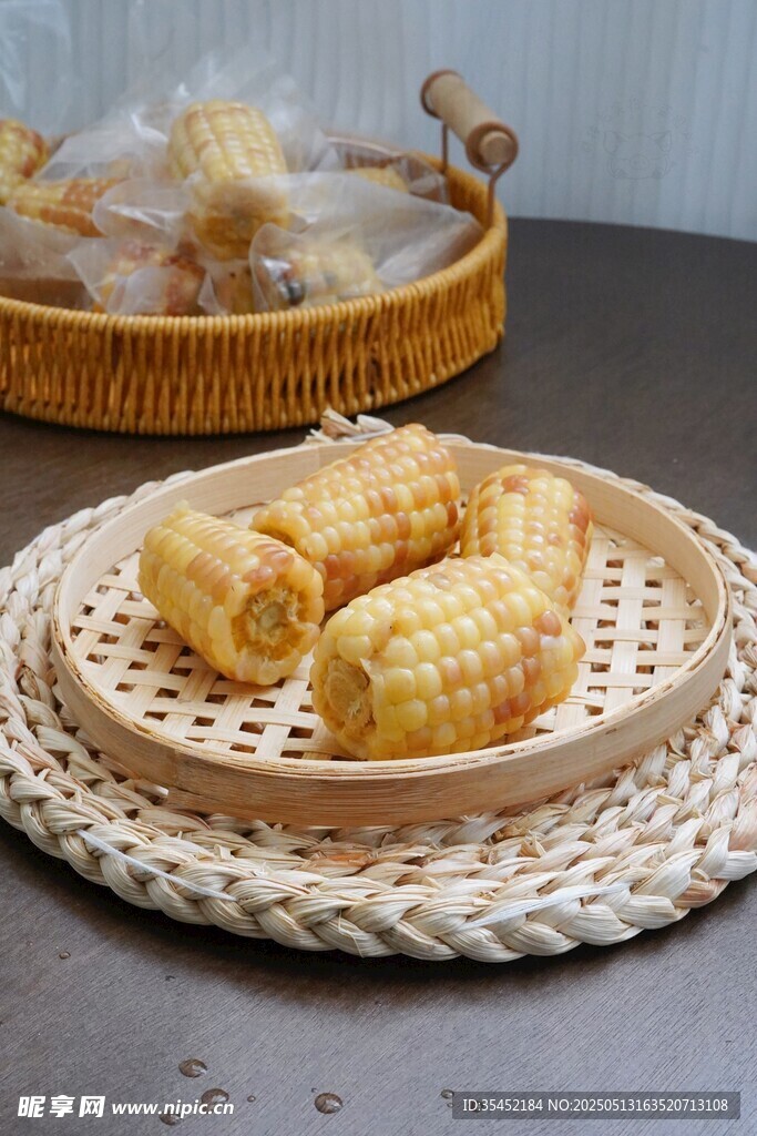 煮玉米