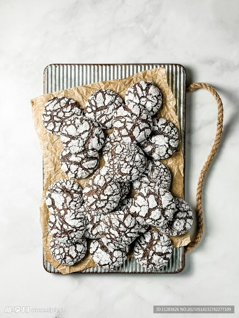 奢华珍珠装饰手拿包