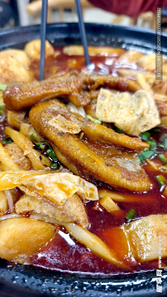 鸭爪螺蛳粉