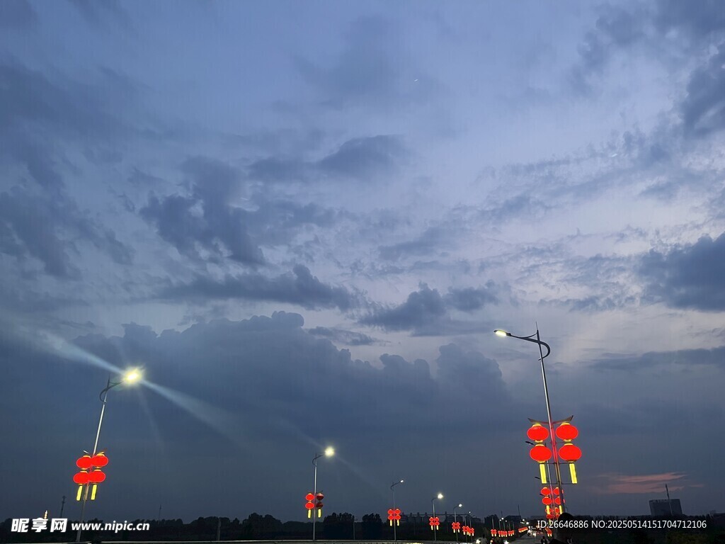 暴风雨来临的前夕