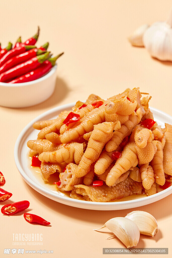 美味泡椒凤爪诱人呈现