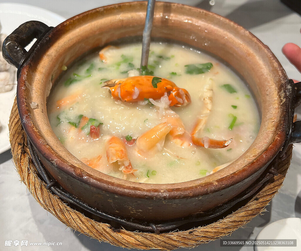 虾蟹砂锅粥