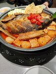 美味特色烤鱼火锅上桌啦