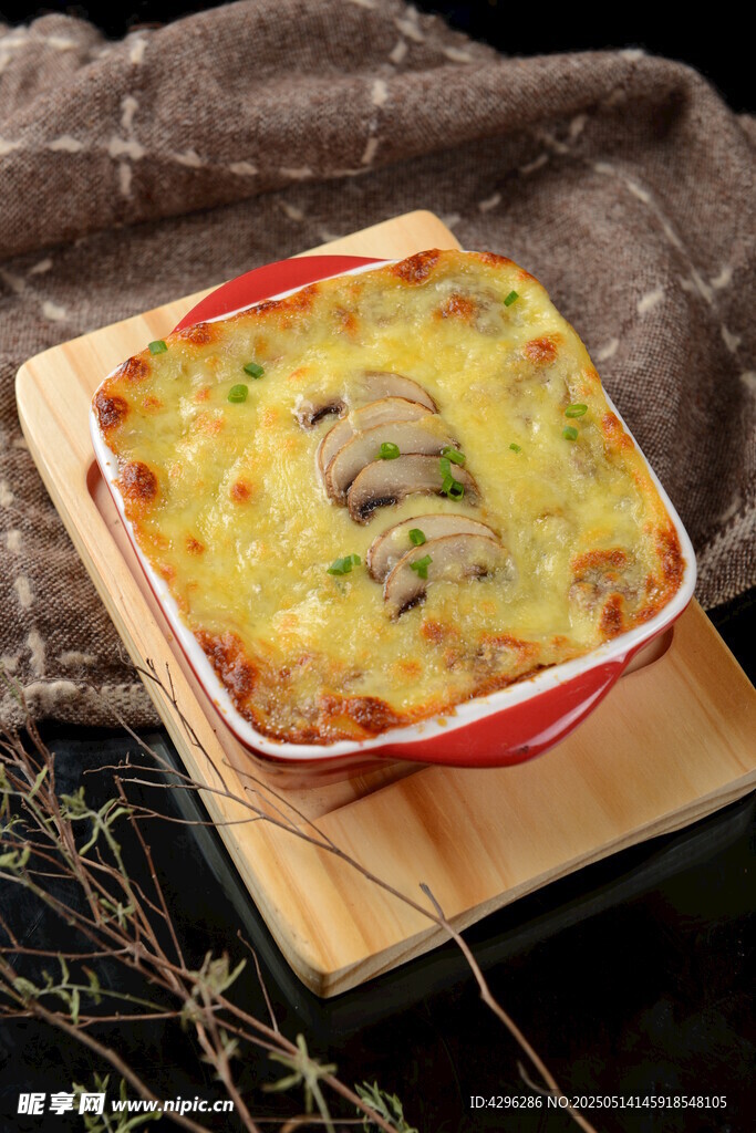 芝士焗饭美味诱人
