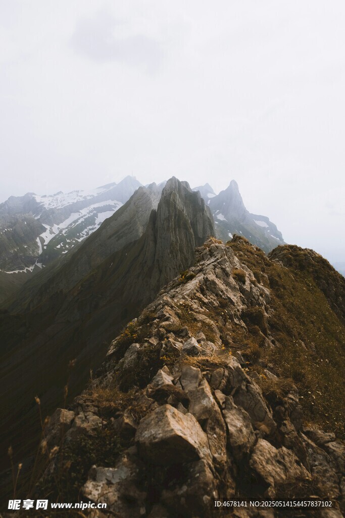 山巅风光