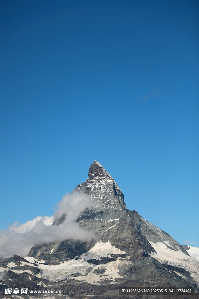 马特洪峰壮丽雪景