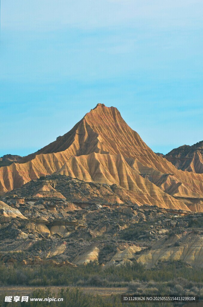 壮丽山丘景观