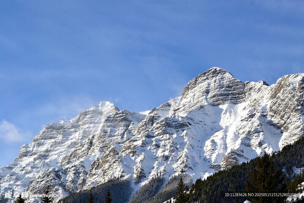 雪山壮丽风光