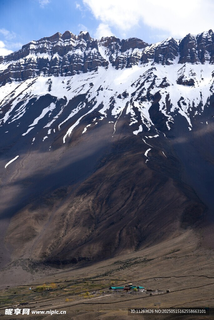 雪山壮丽风光