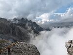 高山云海壮丽景观