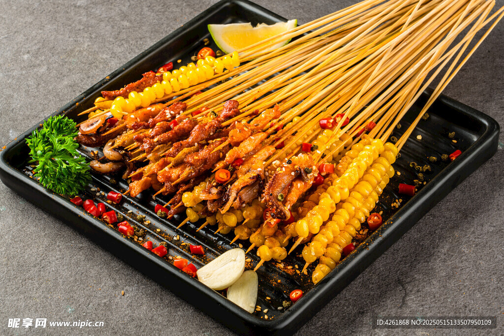 特色美食烧烤玉米鱿鱼