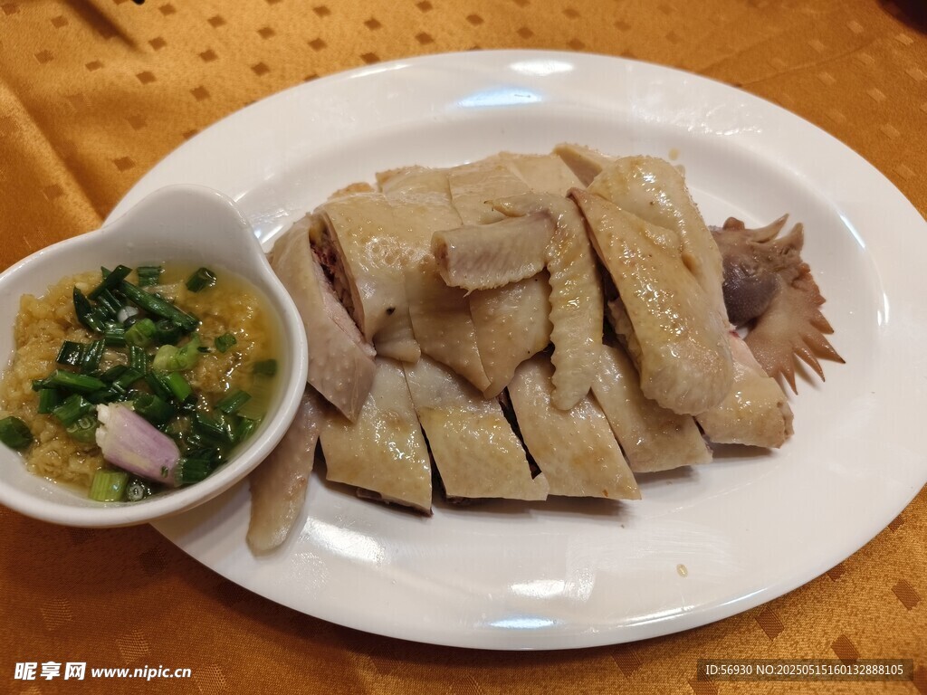 咸香鸡白切鸡美食
