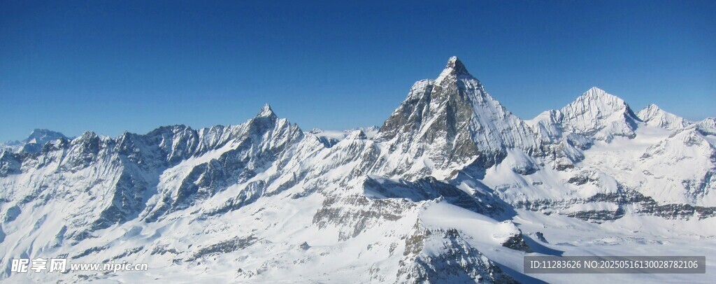 马特洪峰壮丽雪山景观