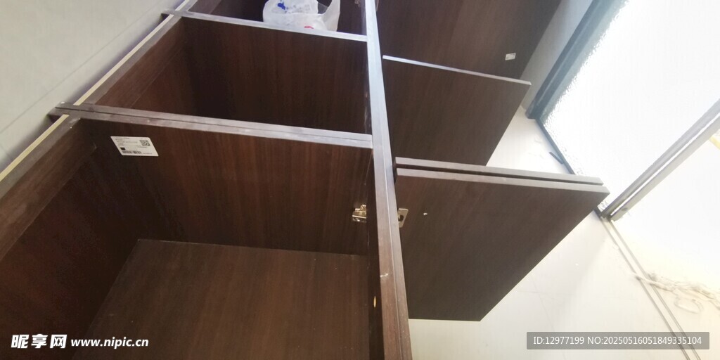 简约木质多层置物架
