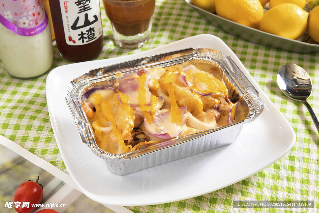 港式芝士猪肉鸡肉牛肉焗饭