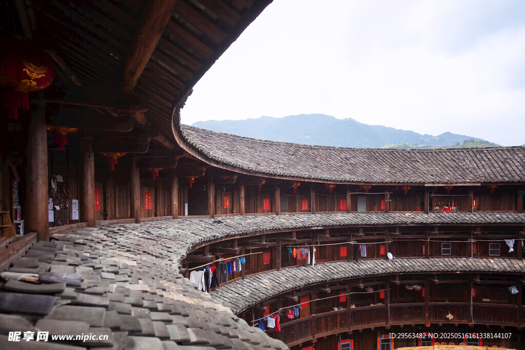 福建土楼内部壮观景象