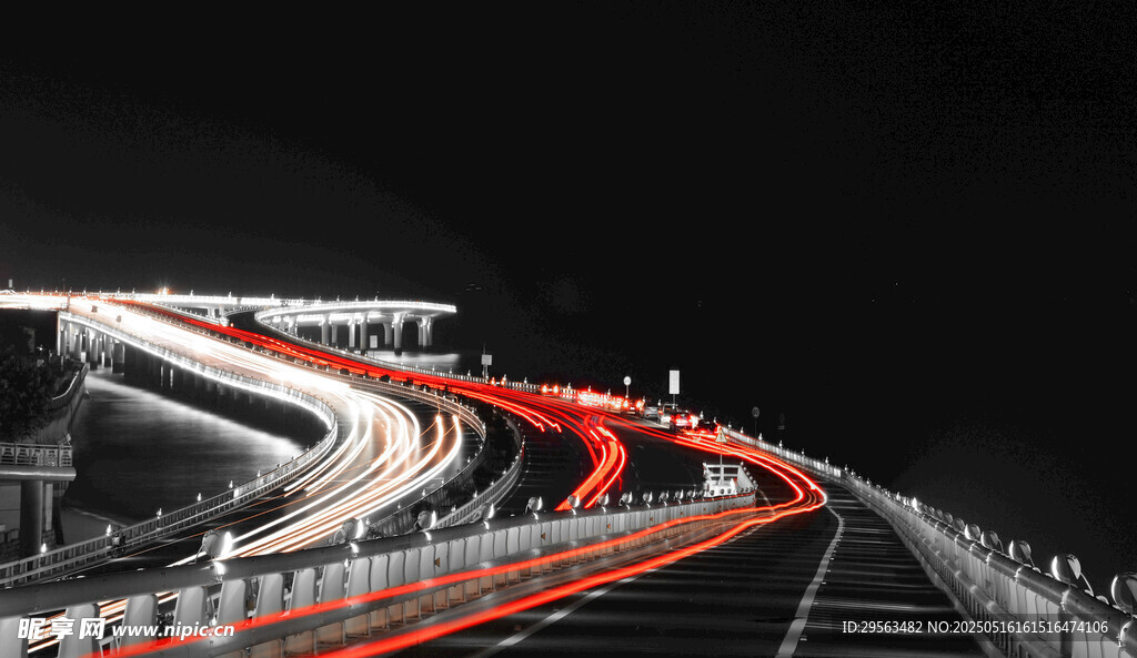 夜晚公路车流光影轨迹
