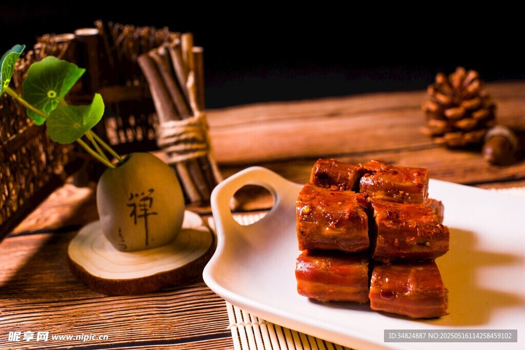 美味鸭脖