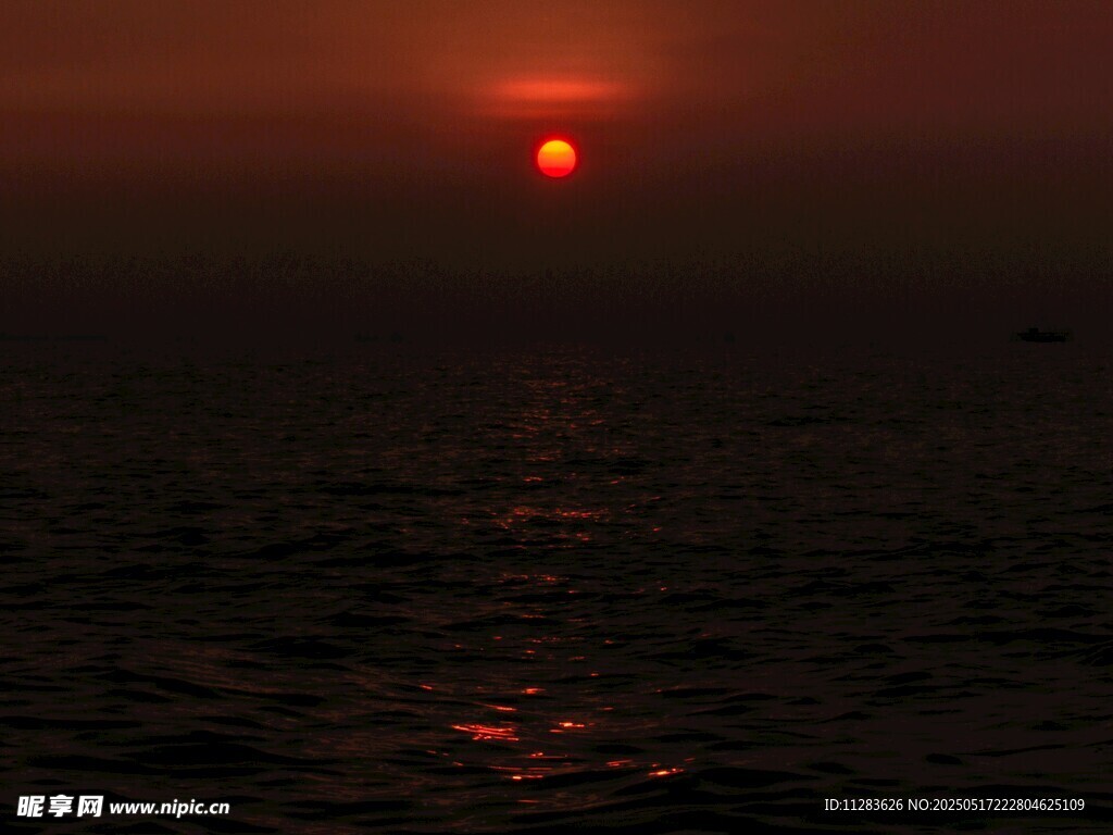 海上落日美景