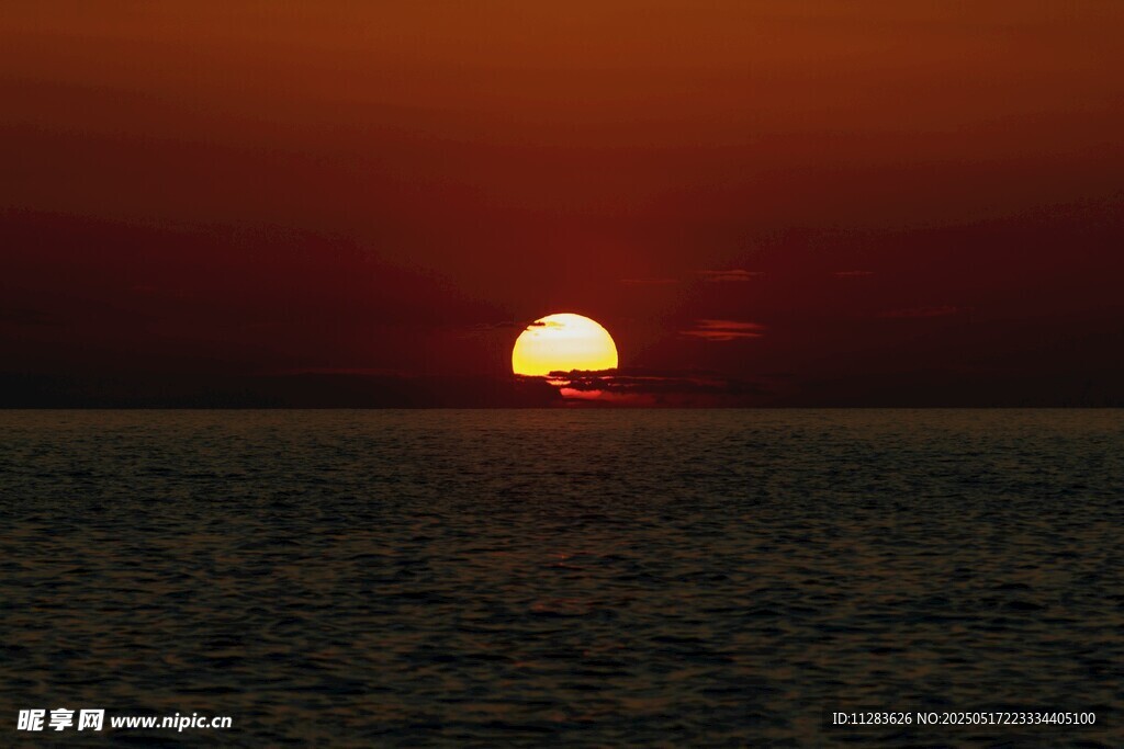 海上落日美景