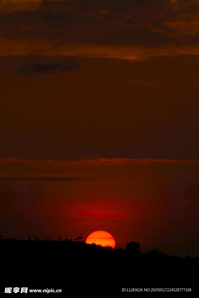 夕阳西下的壮丽景观
