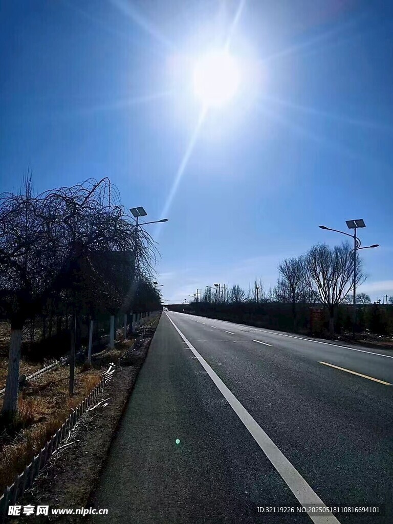 光