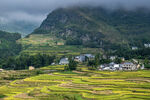 山间田园美景